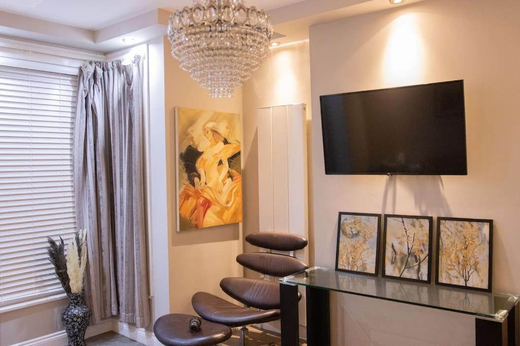 Oikoshomes Three Bedroom Flat In Лондон Экстерьер фото